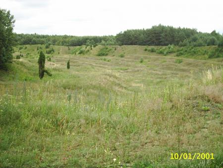 c'est sur  ce terrain vague qu'était situé le camp treblinka2 camp de travaux forcés déstiné surtout aux prisonniers polonais 
